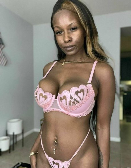 18 nude onlyfans nude galleries