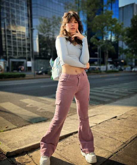 Minynaranja model erotic image