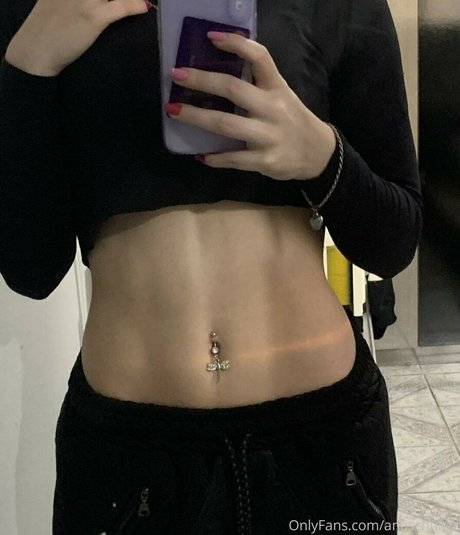 Ana Schultz porn model image