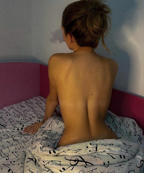 biee 20 sex actress archive