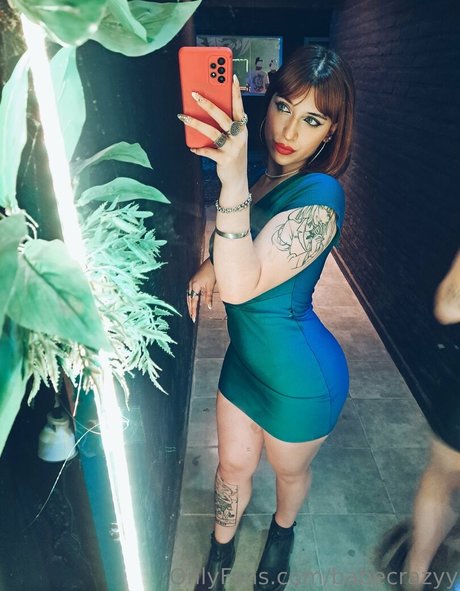 babecrazyy xxx actress photos