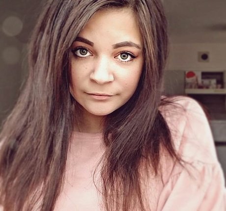 lingerie babe onlyfans nudes images