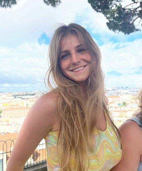 Bela S pornstar picture