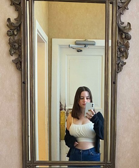 Deena E star beautiful pictures