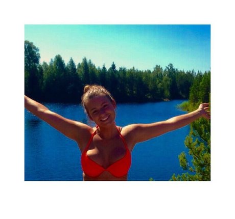 Alma Tandrup free pornstar galleries