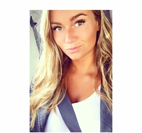 Alma Tandrup model high quality pictures