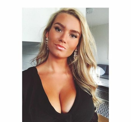 Alma Tandrup model pornographic galleries