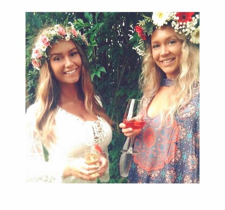 Alma Tandrup naked pornstar gallery