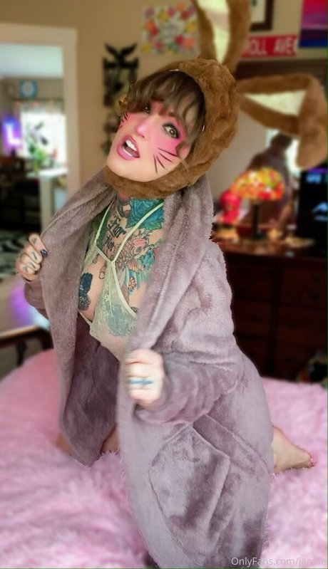 janine pornographic actress img