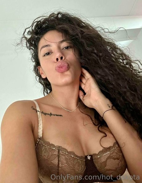 hot dakota pornographic model archive