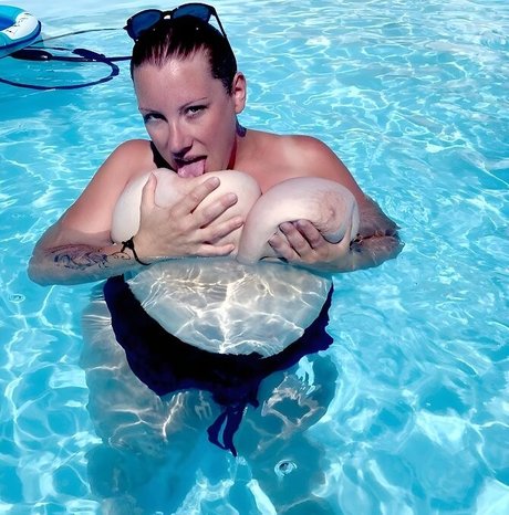 Darkmoonsubmiss model art pictures