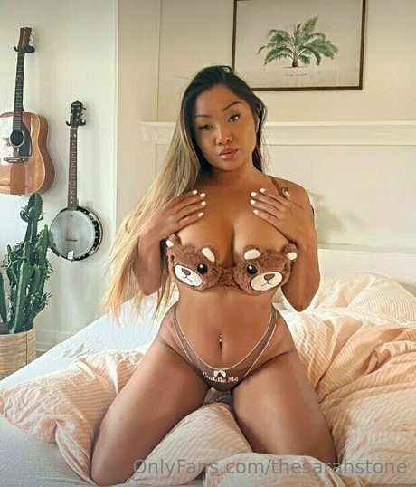 thesarahstone hot model images