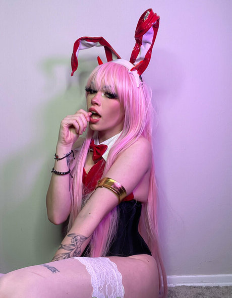 emundead beautiful model photo