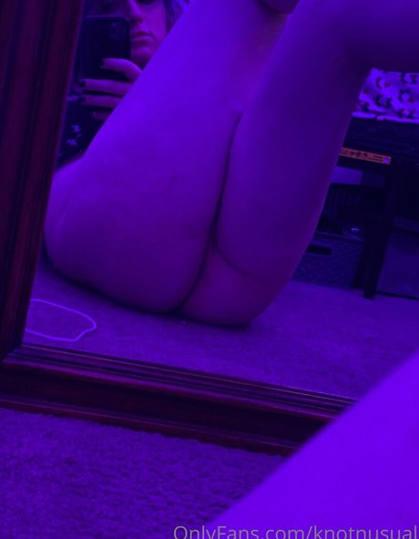 kasiorat erotic model pictures