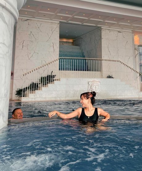 J Lou_ actress picture