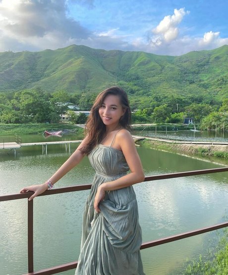 J Lou_ erotic star img