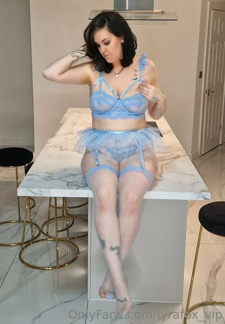 lyrafox free pornstar sex img