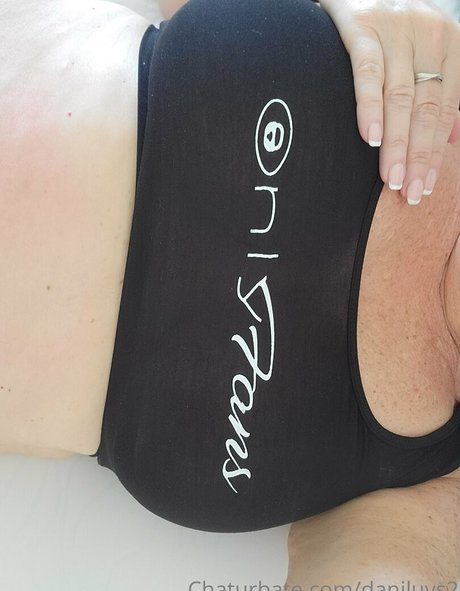 hairy legs onlyfans sex images