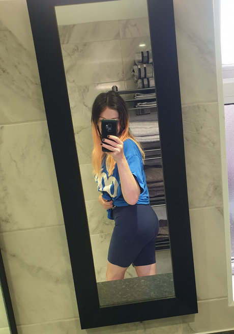 MsVnsfw sex pornstar images