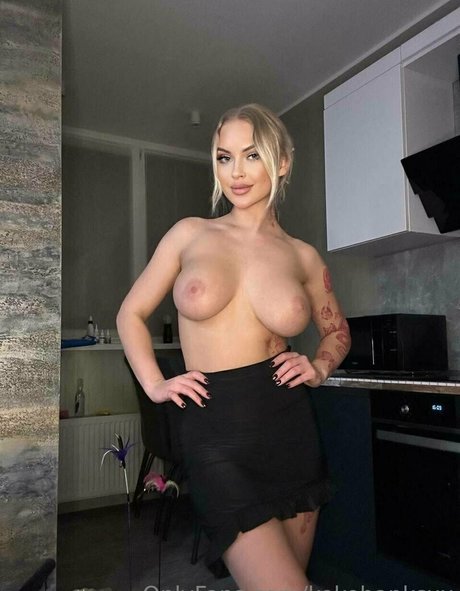 kekebanksxx nice actress pic