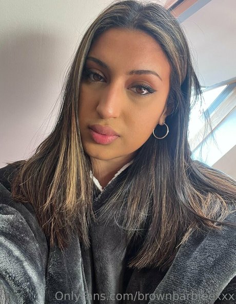 brownbarbieexxx pretty star pics