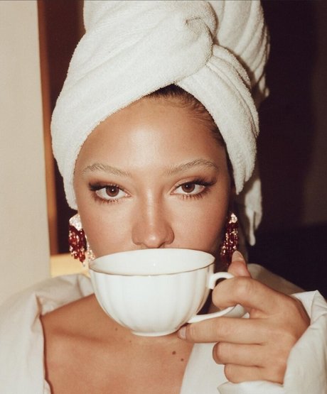 mommy onlyfans beautiful picture