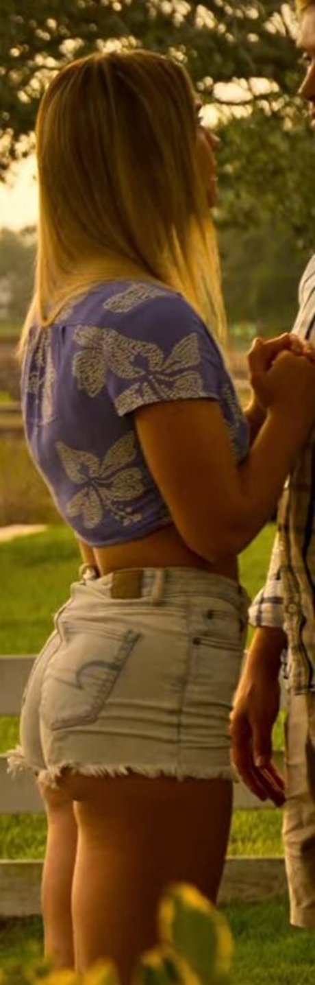 Madelyn Cline star image