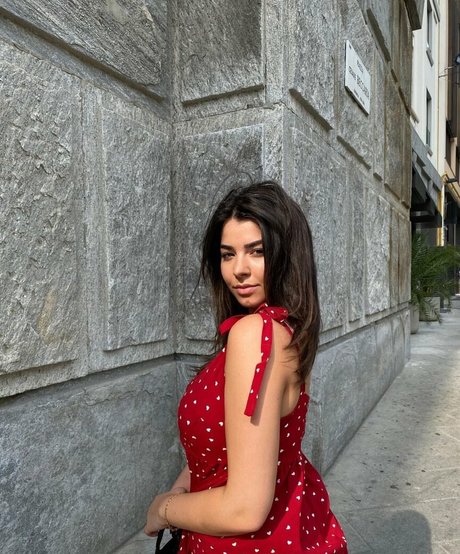 Anna Rebellato model nudes pictures