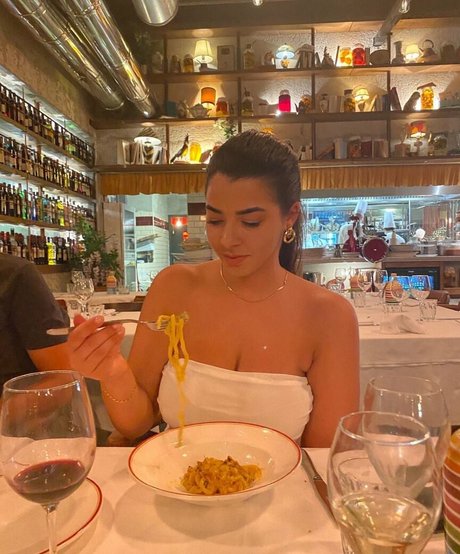 Anna Rebellato star pretty gallery