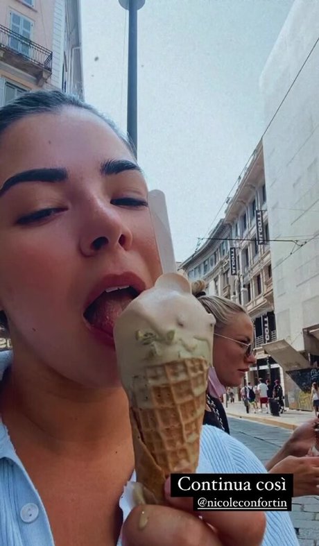 Anna Rebellato hd actress img