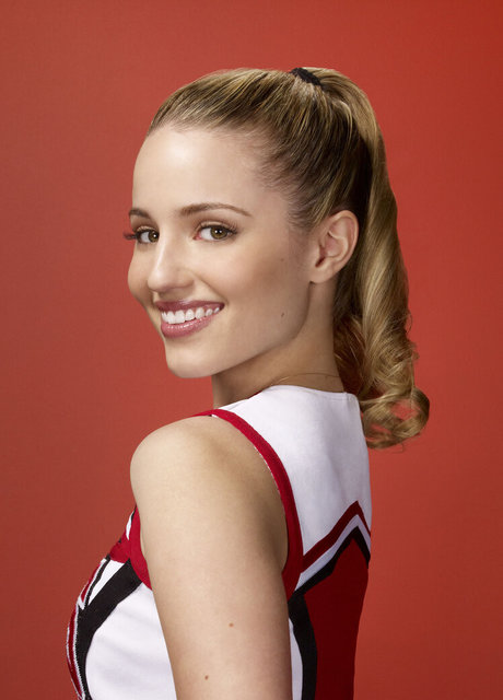 Dianna Agron art model picture