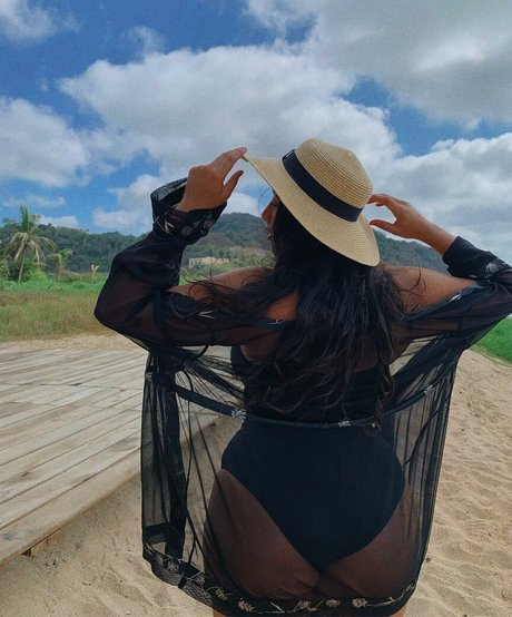 baelib model top picture