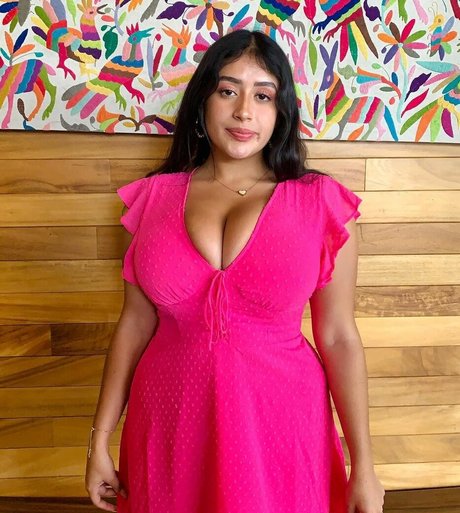 baelib porn model image