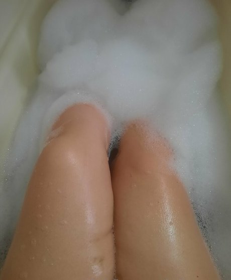 indica moon art model pics