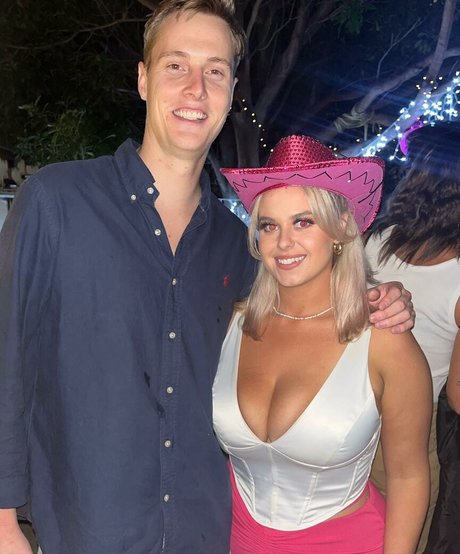 skinny asian teen onlyfans sex pictures