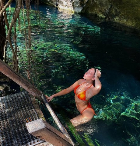 vip onlyfans erotic galleries