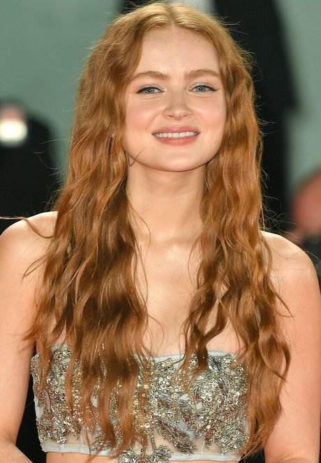 Sadie Sink porn model archive