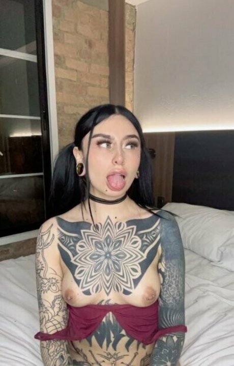 dark nipples onlyfans art naked archive