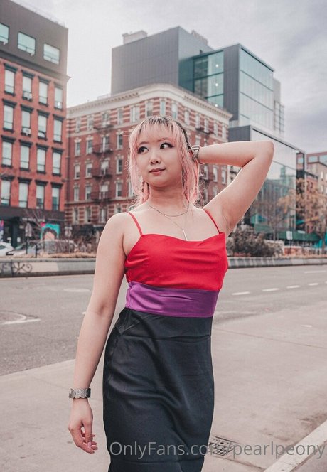 pearlpeony naked star images