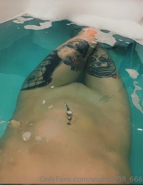 Sophie208 666 free pornstar pics