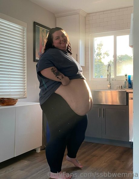 blonde cougar onlyfans sexy pictures