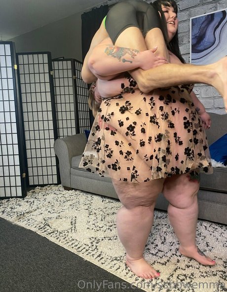 trans asian onlyfans hot xxx pic