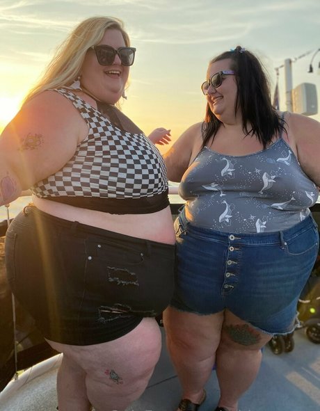 busty solo onlyfans beautiful porn gallery