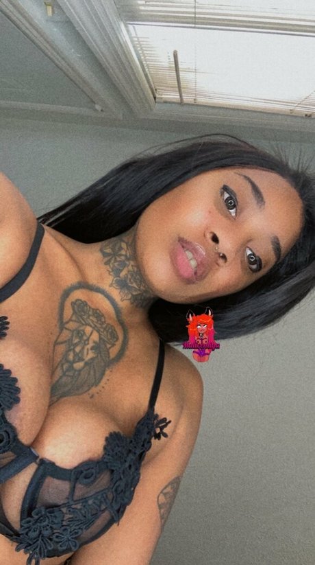 malicemiya nice actress photos