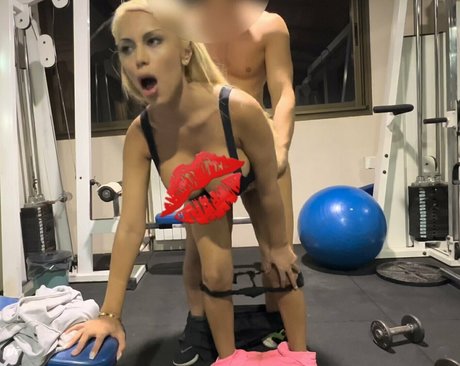 flopic perfect model img