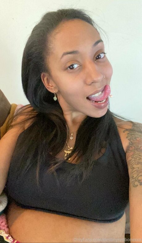 destinyredbonexxx pretty model img