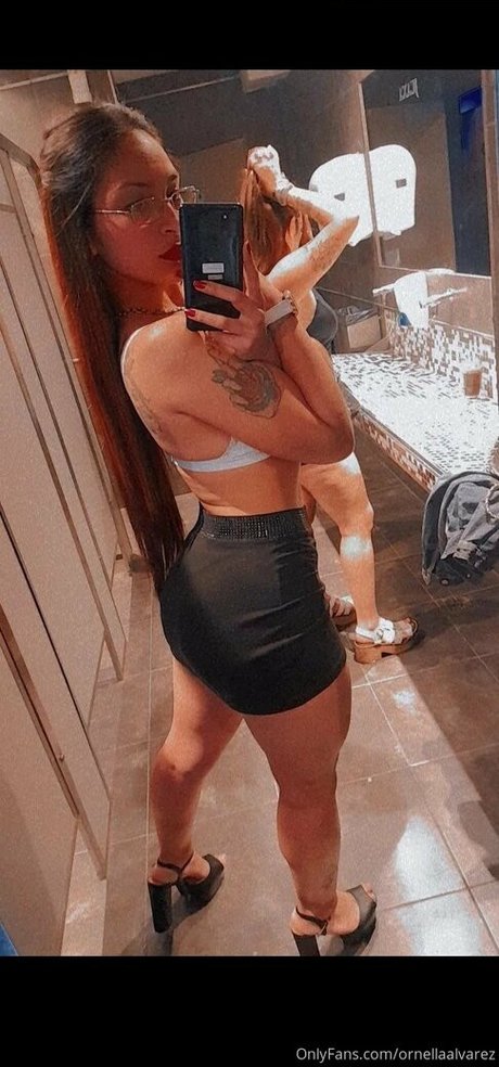 ornellaalvarez model xxx pics