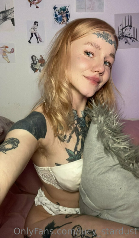 lucy stardust hot model img