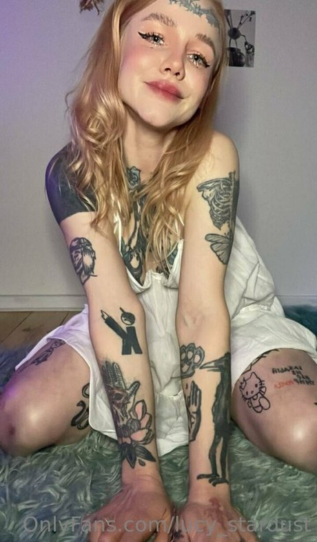 lucy stardust model erotic img