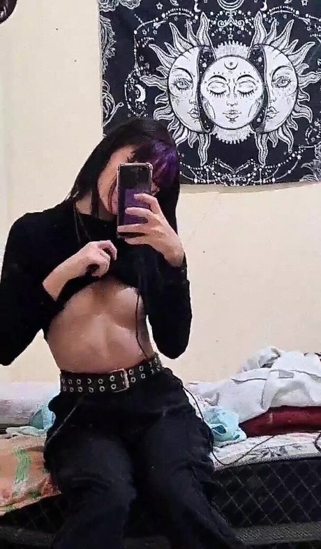 Bruna Lunnar xxx model picture